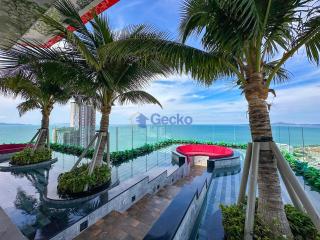 1 Bedroom Condo in The Riviera Ocean Drive Jomtien C011375