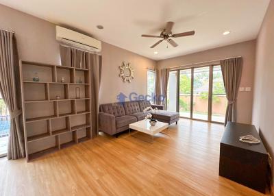 4 Bedrooms House in Grand Regent Pattaya East Pattaya H011374