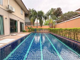 4 Bedrooms House in Grand Regent Pattaya East Pattaya H011374