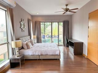 4 Bedrooms House in Grand Regent Pattaya East Pattaya H011374