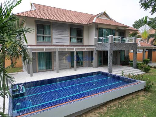 6 Bedrooms House in Grand Regent Pattaya East Pattaya H011373