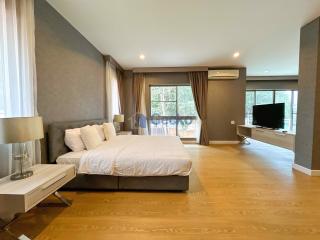 6 Bedrooms House in Grand Regent Pattaya East Pattaya H011373