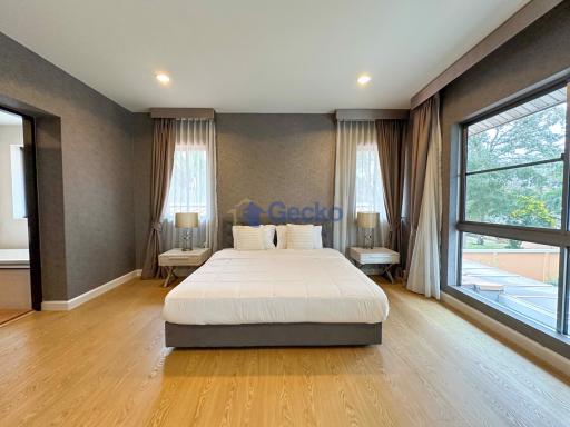 6 Bedrooms House in Grand Regent Pattaya East Pattaya H011373