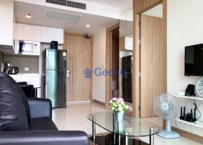 1 Bedroom Condo in The Riviera Wong Amat Beach Wongamat C011372