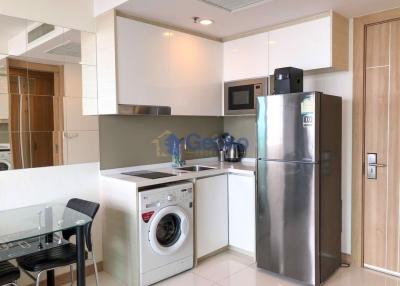 1 Bedroom Condo in The Riviera Wong Amat Beach Wongamat C011372