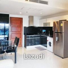 2 Beds 2 Baths 62 SQ.M. The Axis Condo