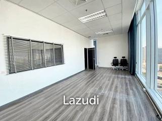 Office space for rent in Bangkapi