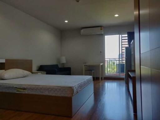 Condo for Rent at Regent Home 22