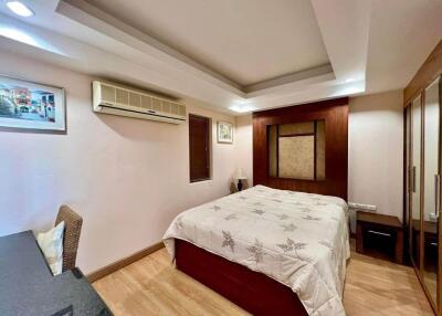 Service apartment for Rent at Sawit Suites Apartment