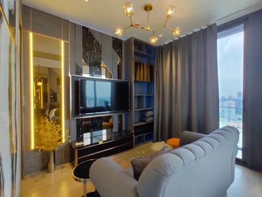 Condo for Rent at Ashton Silom