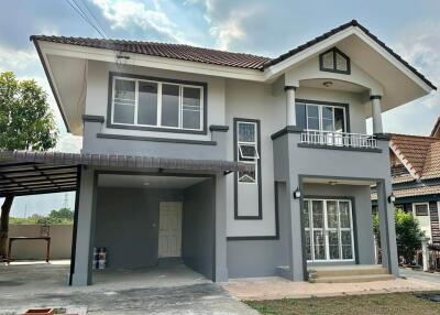 House for Sale in San Kamphaeng , San Kamphaeng.