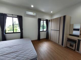 2 Bed Townhouse for Rent at San Kampheang