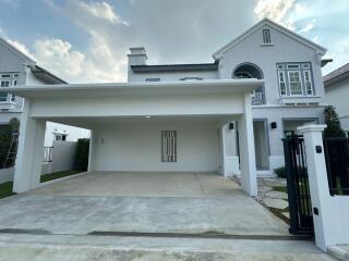 House for Rent at  Villaggio 3 Srinakarin - Bangna