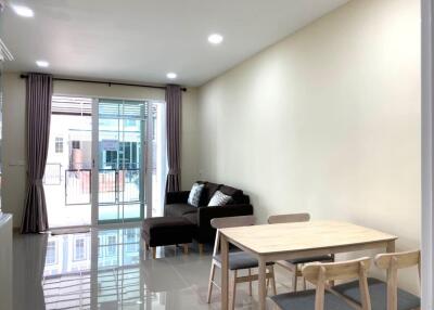 Townhouse for Rent at "Golden Neo, Sukhumvit LaSalle"