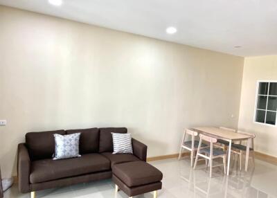 Townhouse for Rent at "Golden Neo, Sukhumvit LaSalle"