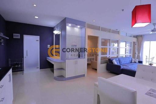 2 bedroom Condo in View Talay 6 Pattaya