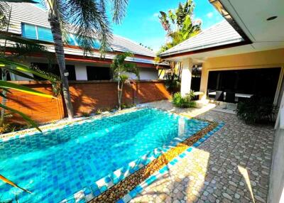 Corner house with private pool for sale