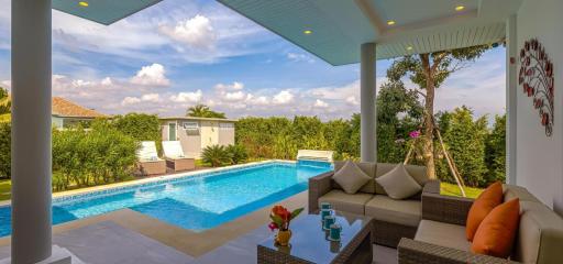 Mali Prestige : 3 Bedrooms Pool Villa