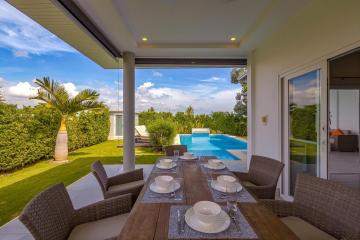 Mali Prestige : 3 Bedrooms Pool Villa