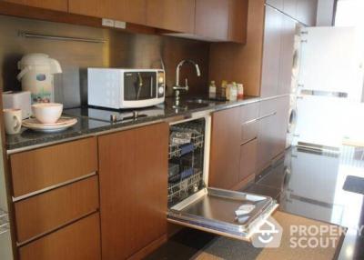 1-BR Condo at Hansar Bangkok Hotel near BTS Ratchadamri (ID 510559)