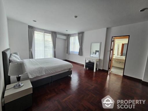 3-BR Apt. near BTS Phrom Phong