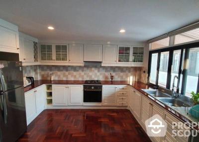 4-BR House near ARL Ramkhamhaeng (ID 515030)