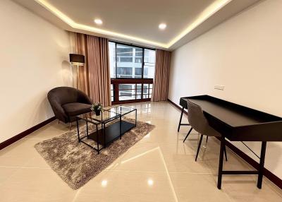 3 bed Condo in President Park Sukhumvit 24 Khlongtan Sub District C020790