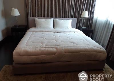 2-BR Condo at Sathorn Gardens near MRT Si Lom