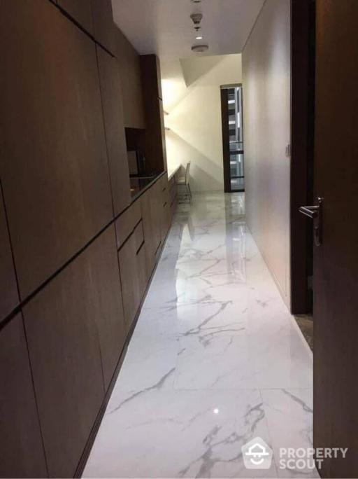 1-BR Condo at Hansar Bangkok Hotel near BTS Ratchadamri