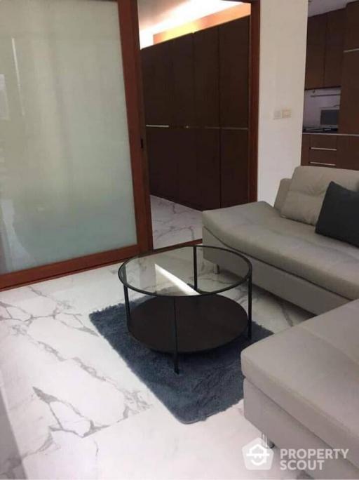 1-BR Condo at Hansar Bangkok Hotel near BTS Ratchadamri