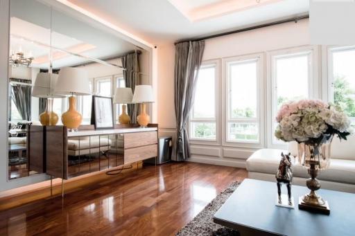 Elegant living room with natural light and modern decor