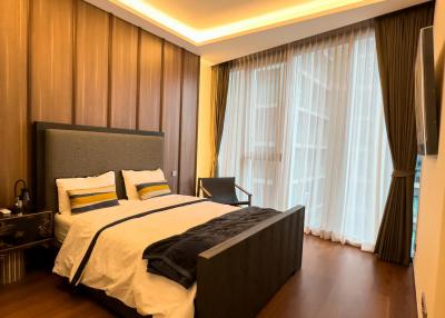 Luxury 4-Bedroom for sale on Phrompong