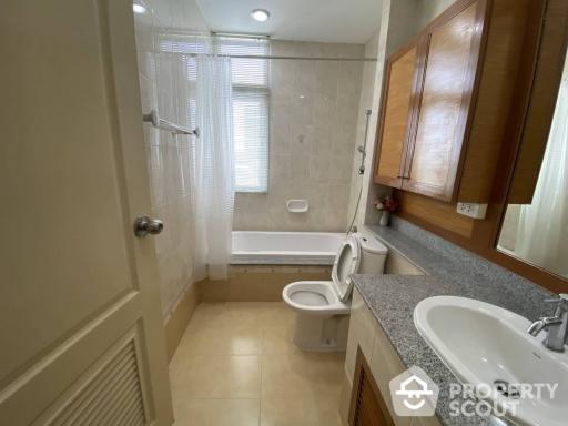 3-BR Apt. close to Thong Lo (ID 401050)