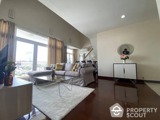 3-BR Apt. close to Thong Lo (ID 401050)