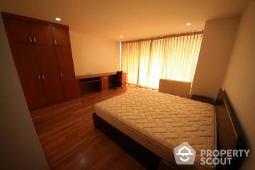 3-BR Condo at The Habitat Sukhumvit 53 Condominium near BTS Phrom Phong