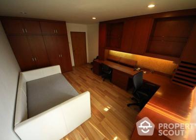 3-BR Condo at The Habitat Sukhumvit 53 Condominium near BTS Phrom Phong