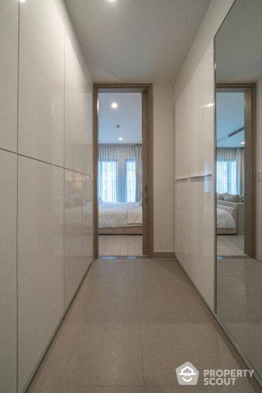 1-BR Condo at Noble Ploenchit near BTS Phloen Chit