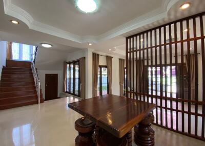 4 bed house for rent in Chang Phuak, Muang Chiang Mai