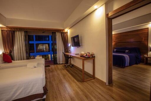 Hotel with pool for sale in Muang Chiang Mai