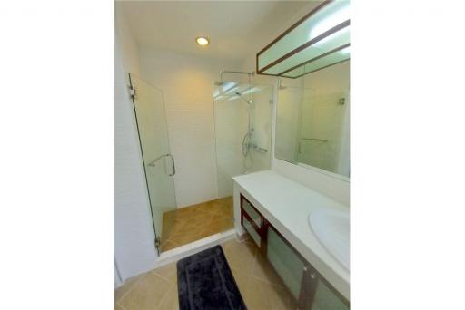 Spacious 3BR Cat-Friendly Apartment in Sathorn - Urban Serenity Meets Modern Living