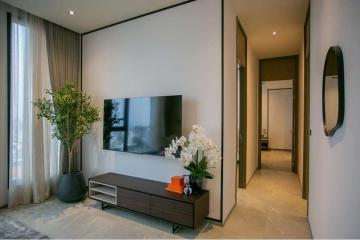 Beautiful 3 Bedrooms 3 Bathrooms on Sukhumvit road.