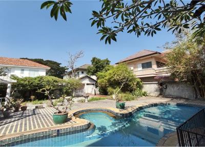 House w/Private Pool @ Summit Windmill - Near Suvarnabhumi