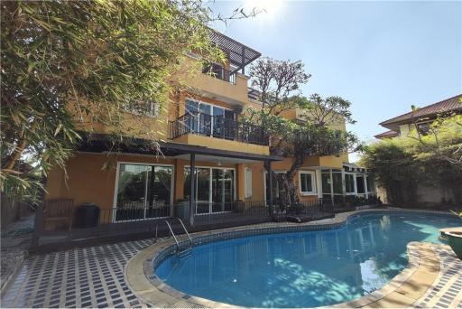 House w/Private Pool @ Summit Windmill - Near Suvarnabhumi