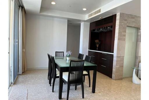 Spacious Apartment @Hampton Thonglor 10