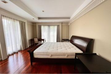 For rent Spacious 3 beds + maid quarter , on 2 floor Supreme Garden