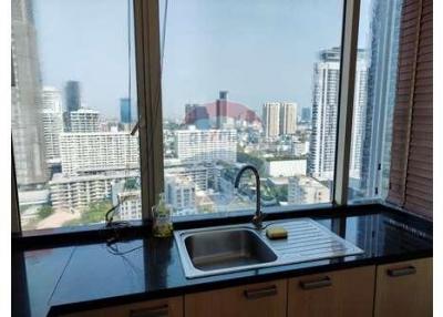 Roomy Apartment in Heart of Thonglor