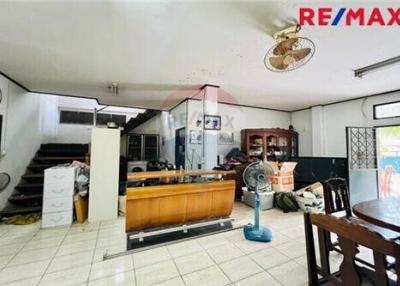 185 Sqm., 3 Beds House listed for ฿ 11,000,000.