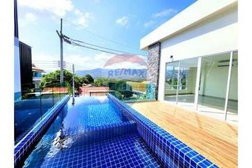 4 Bedrooms Partially Chaweng Lake View Pool Villa, Koh Samui