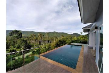 Mountain View Pool Villa 3 Beds for sale at Lamai Koh Samui