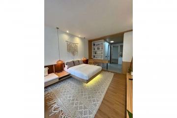 Modern High Quality Condo In The Prime Location - 920121030-189